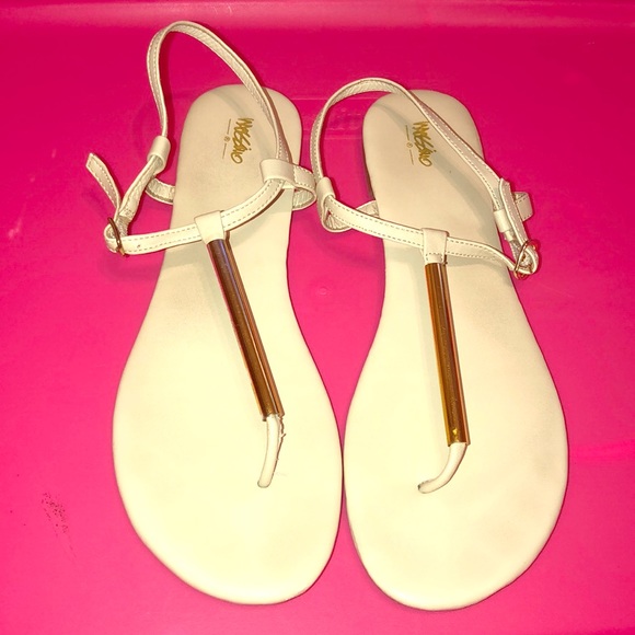 SANDALS - Picture 1 of 5